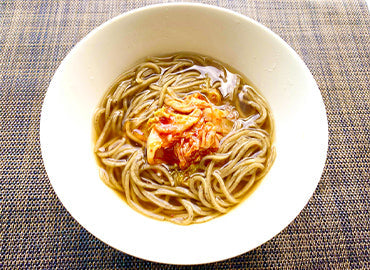 温かけめん （キムチ添え）